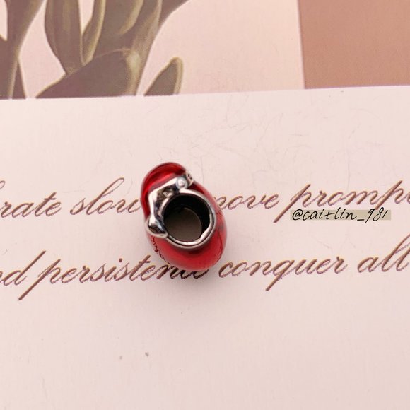 Pandora Metallic Red Christmas Heart Charm - Picture 2 of 6